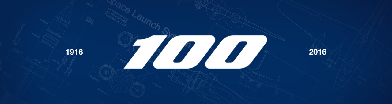 Boeing 100