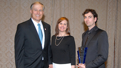 Boeing receives Washington Governor's Energy Award